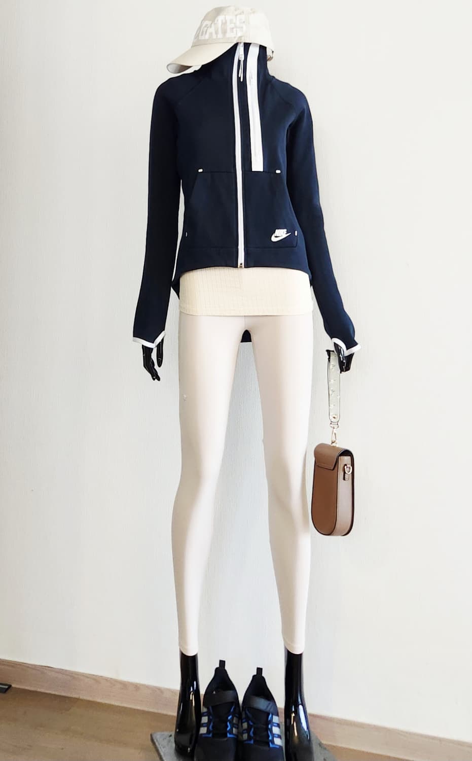 나이키 테크플리스 상품이미지2