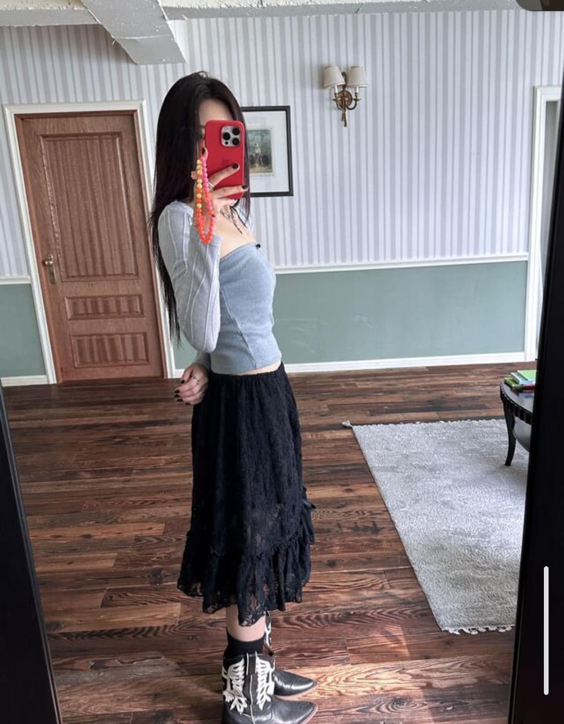 어텀 바이브  레이스 미디 스커트 블랙 autumn vibe  상품이미지2