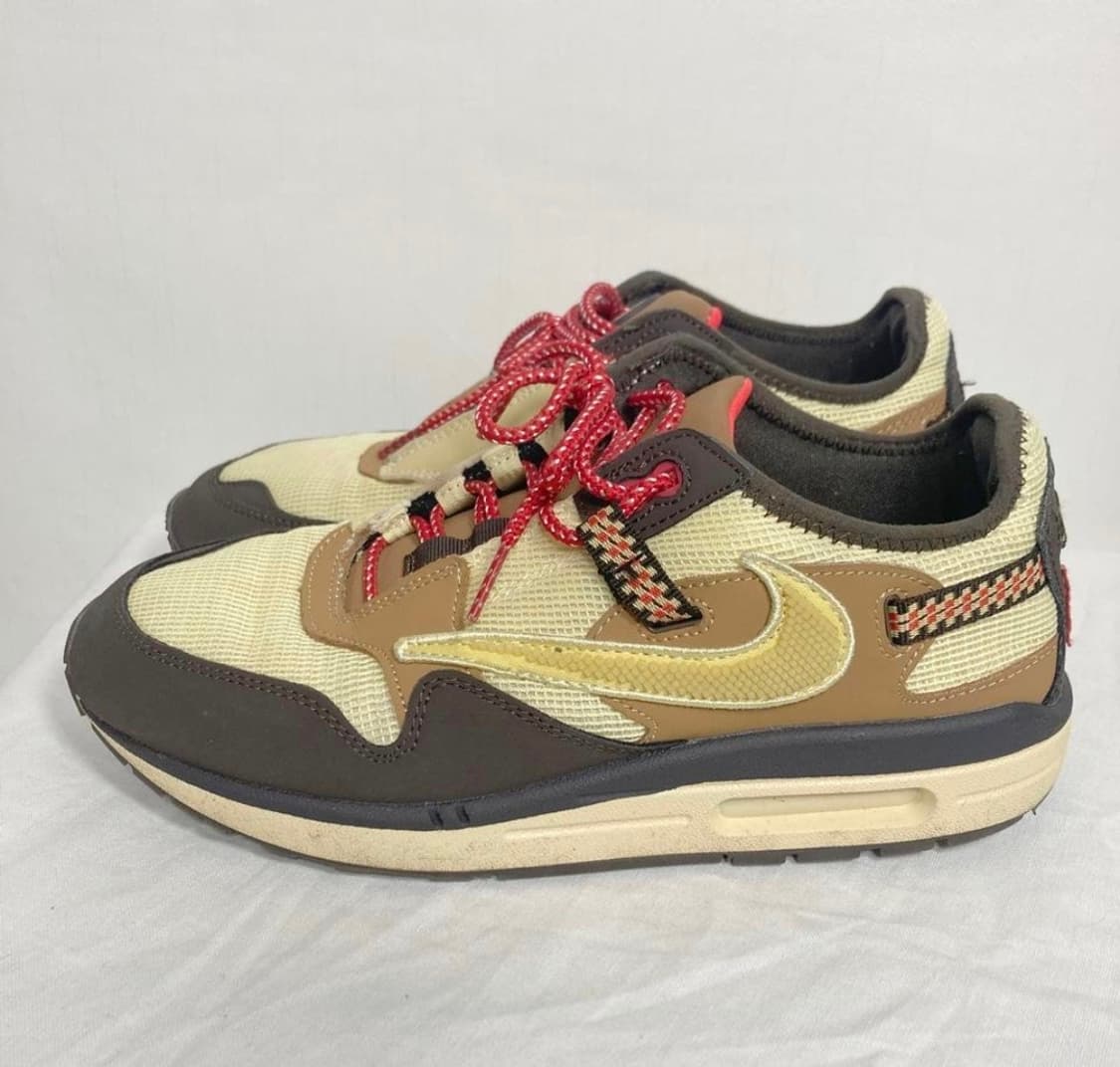 나이키X트래비스스캇에어맥스1  265  상품이미지2