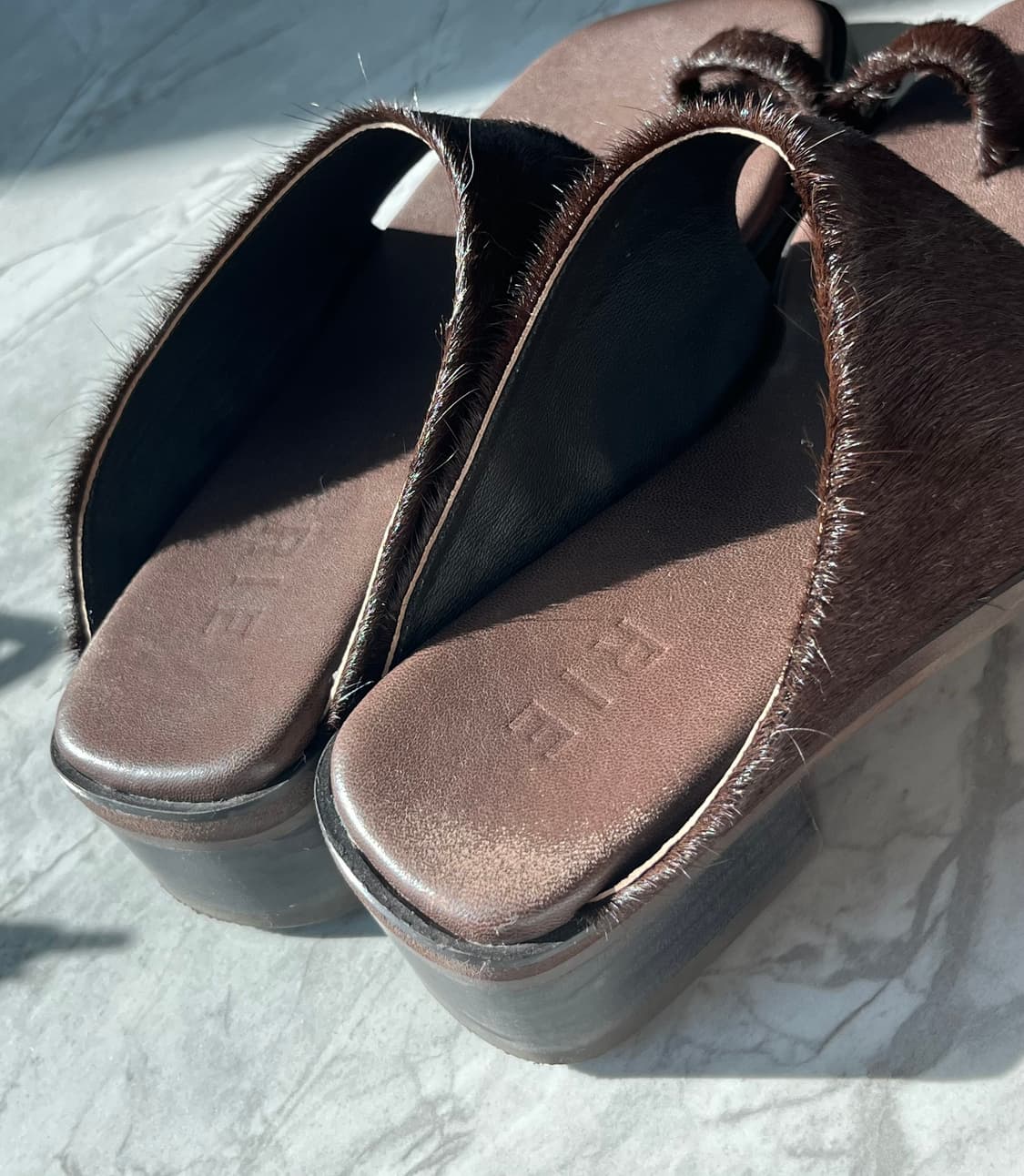 RIE 송치 샌들/뮬 240사이즈 상품이미지3