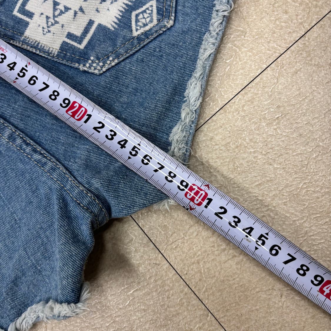 빈티지 에스닉 패턴 데님 핫팬츠 상품이미지4
