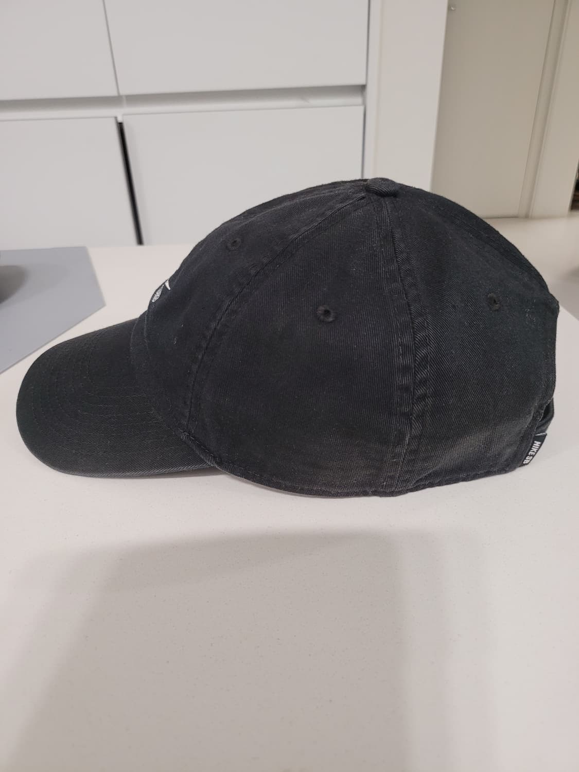 세월이 빚은 실루엣, 나이키 SB 헤리티지 86 볼캡
 상품이미지3