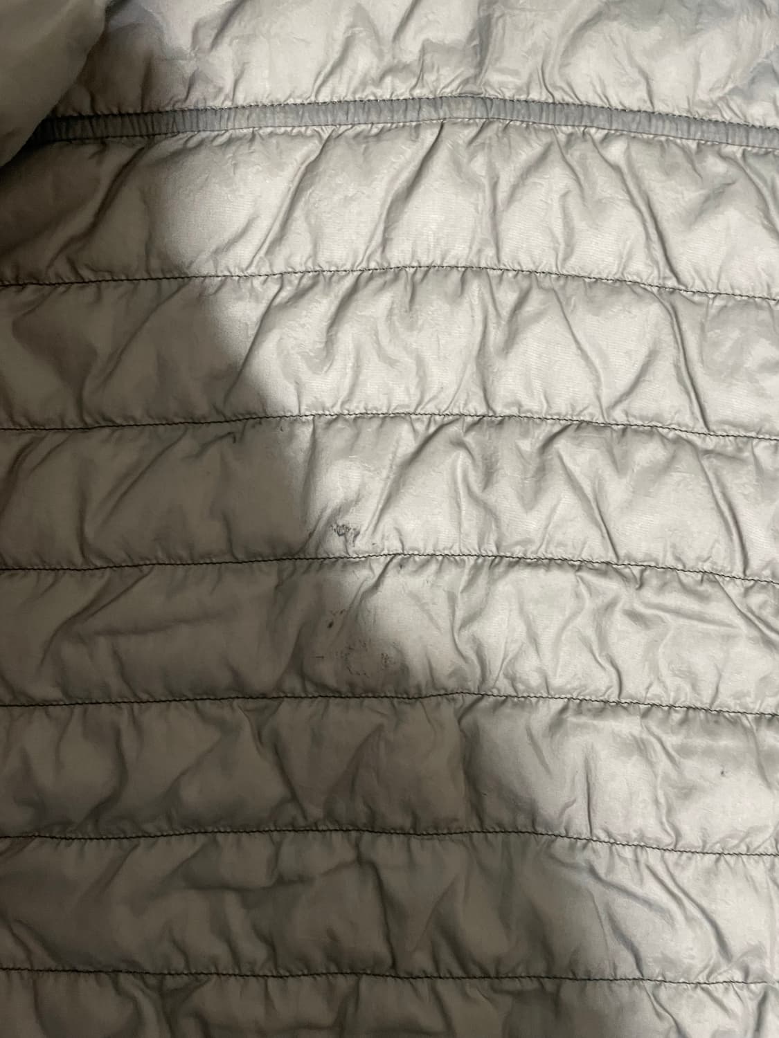 스톤아일랜드 경량 패딩 셔츠 상품이미지9