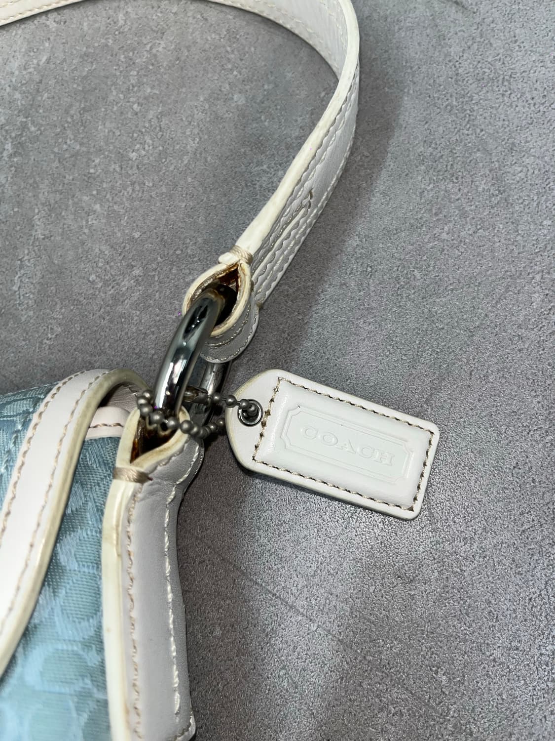 Coach sky blue basic shoulder bag 상품이미지5