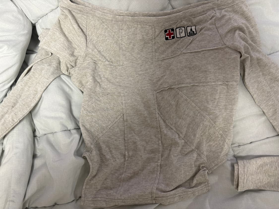 플리즈노팔로우 오프숄더 오트밀 상품이미지1