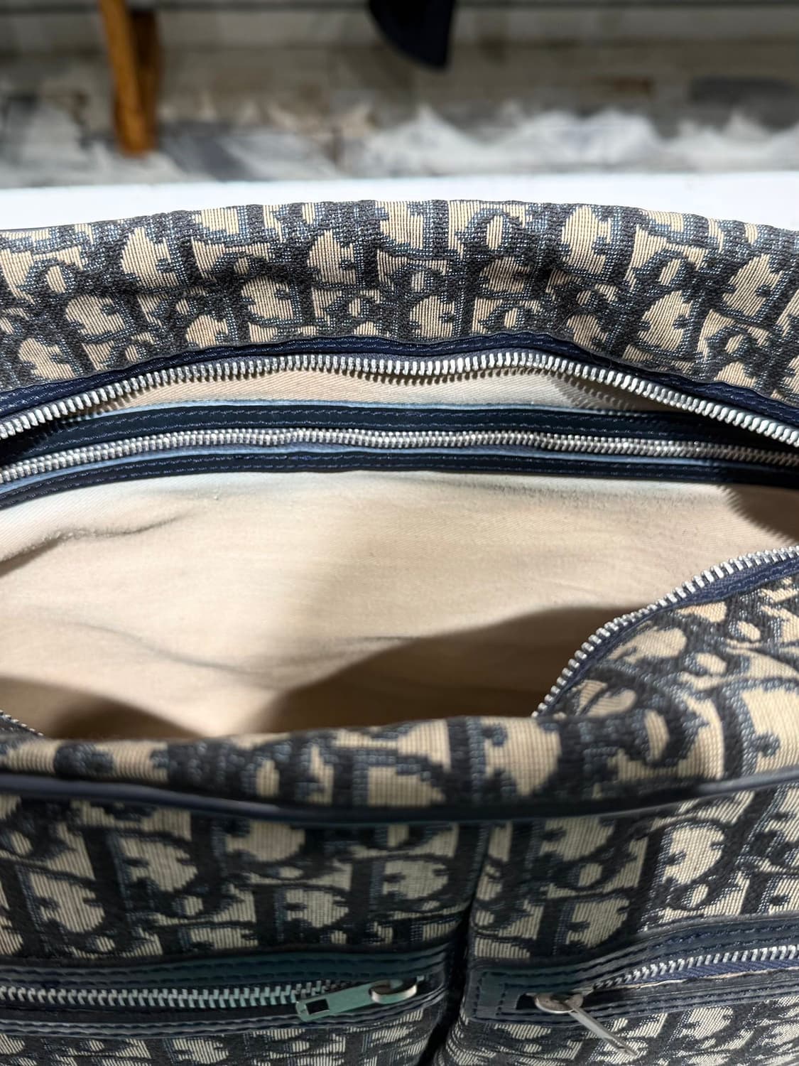 크리스찬 디올 오블리크 플랩 메신저 백 상품이미지8