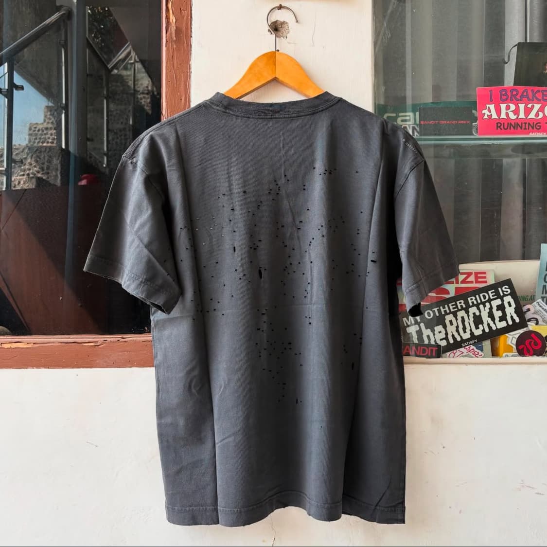 새티스파이x오클리 모스테크 티셔츠 상품이미지3