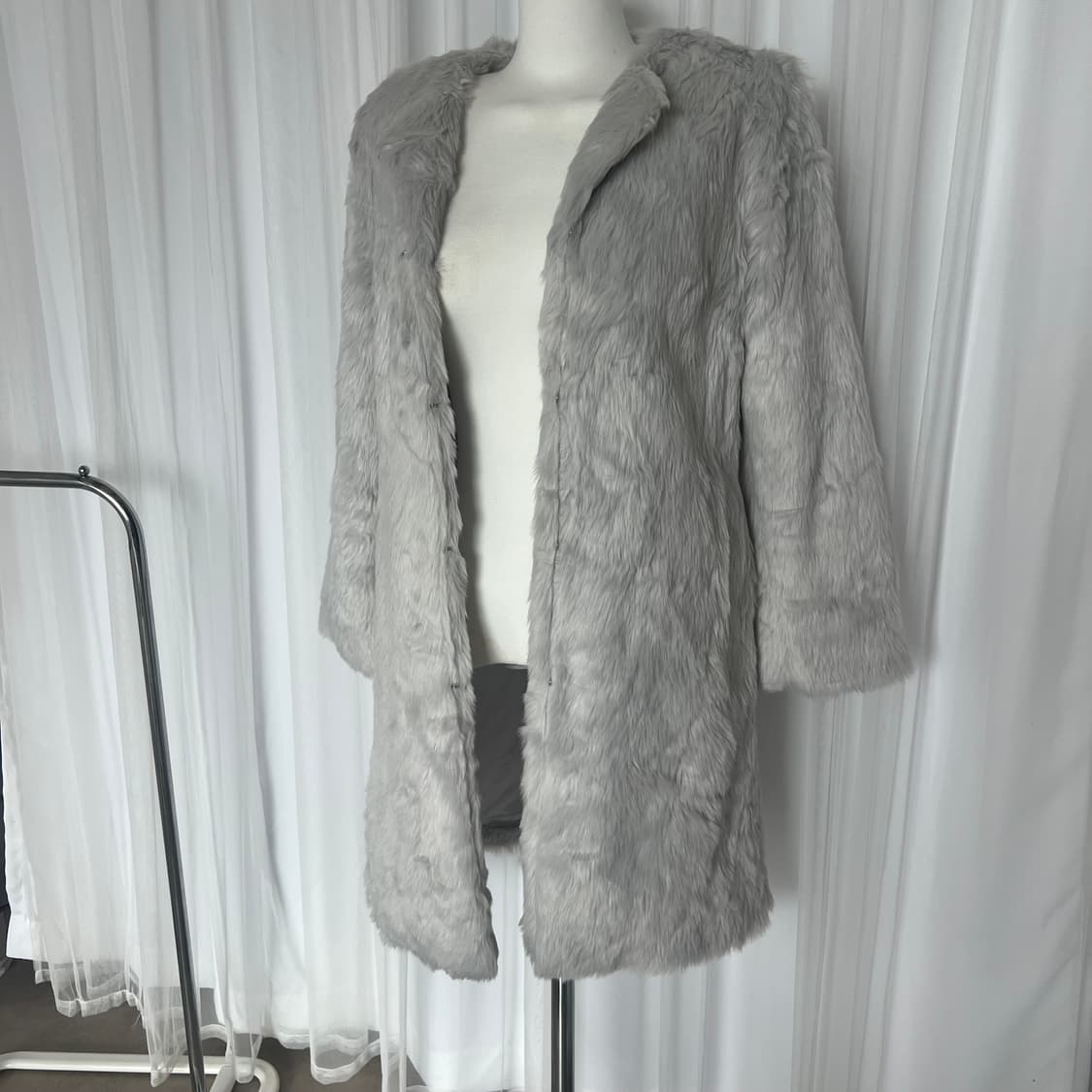 연그레이 롱 페이크퍼자켓 상품이미지6