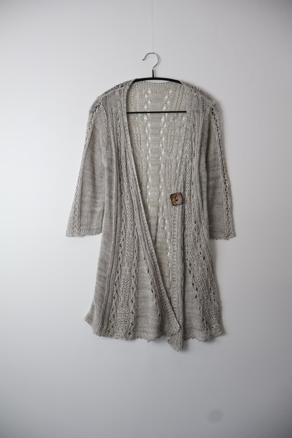 Jpn Wood Button Gray Cardigan 상품이미지4