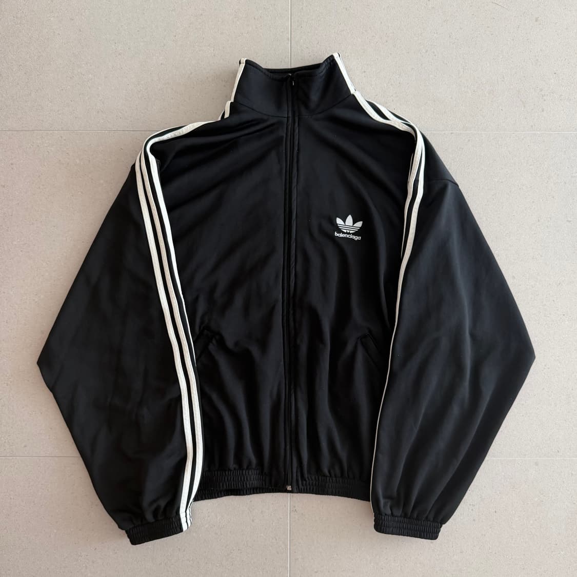 발렌시아가 아디다스 트랙자켓 3사이즈 상품이미지1
