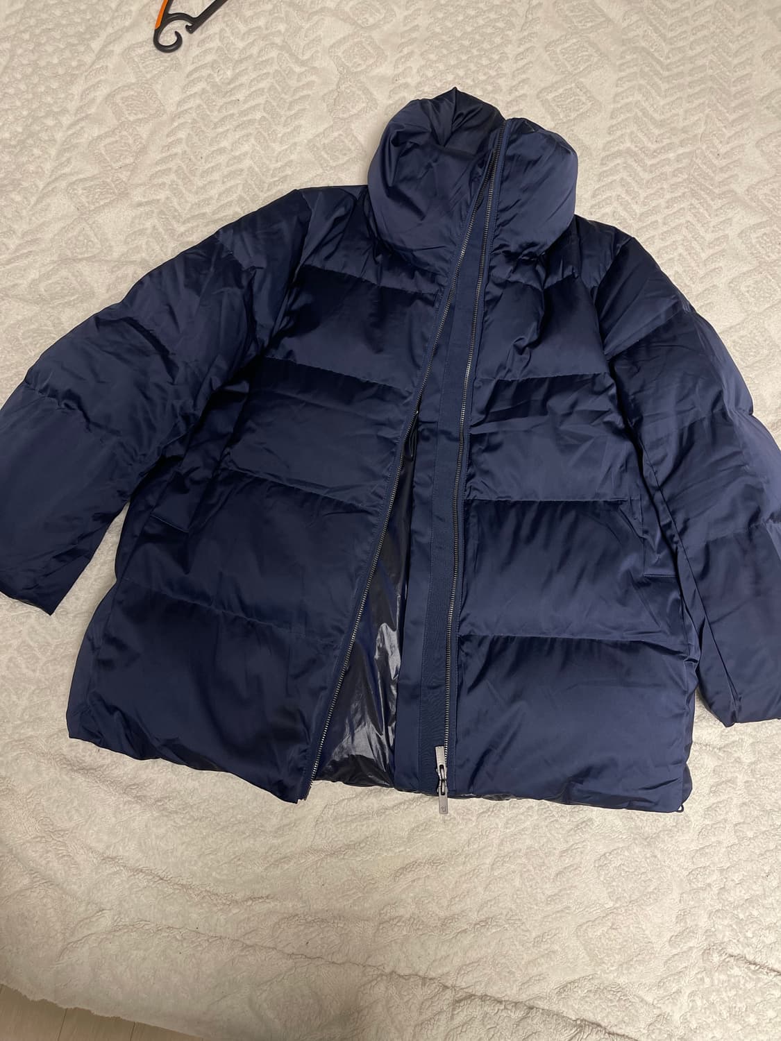 유니클로 x 질샌더 +J 다운 우먼 볼륨 재킷 네이비 L 상품이미지4