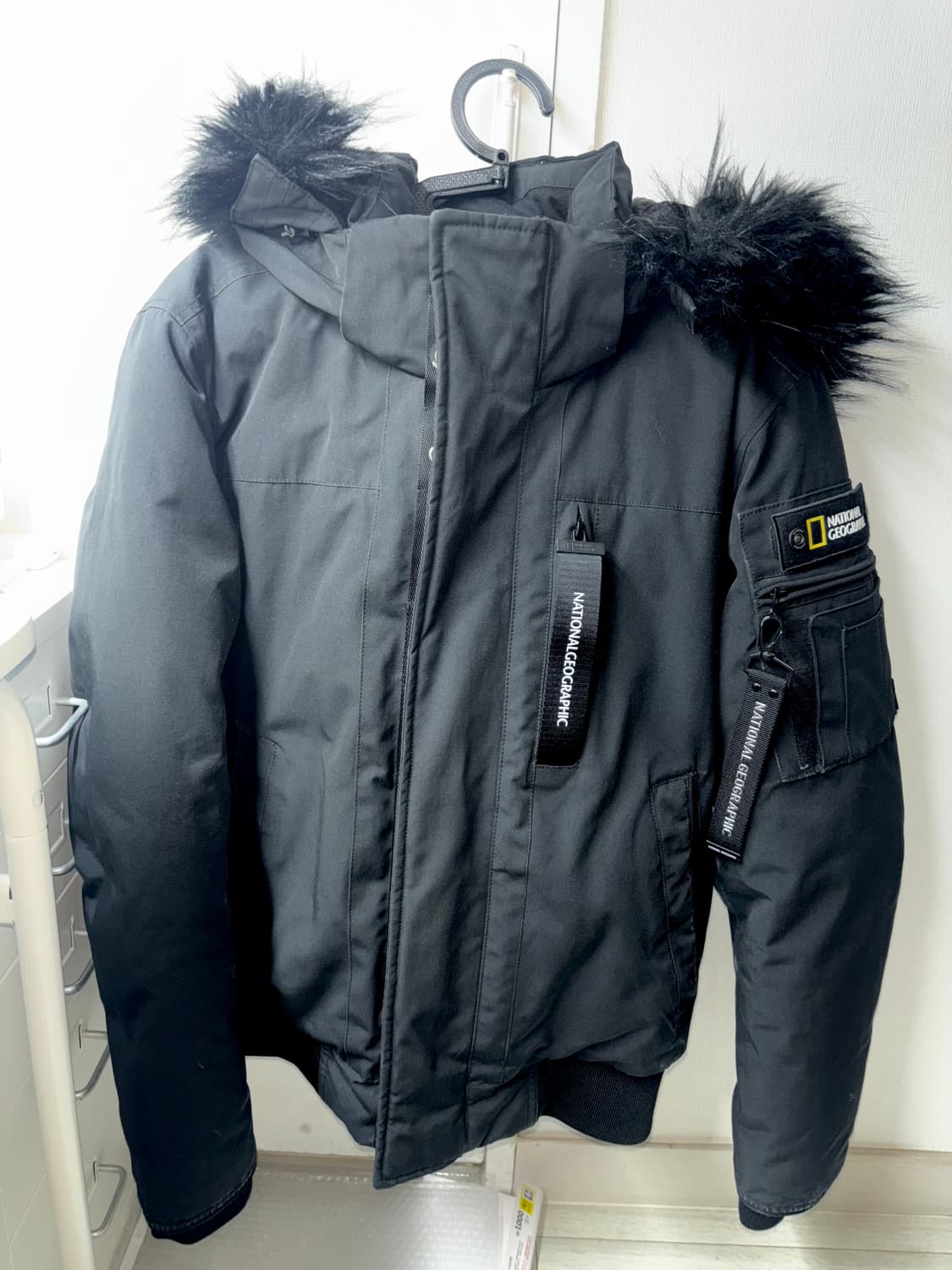 내셔널지오그래픽 유틸리티 숏패딩 블랙 상품이미지1