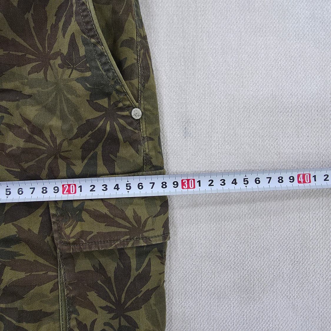 [L] 써스데이 아일랜드 나뭇잎 프린트 카고바지 팬츠 1229J 상품이미지7