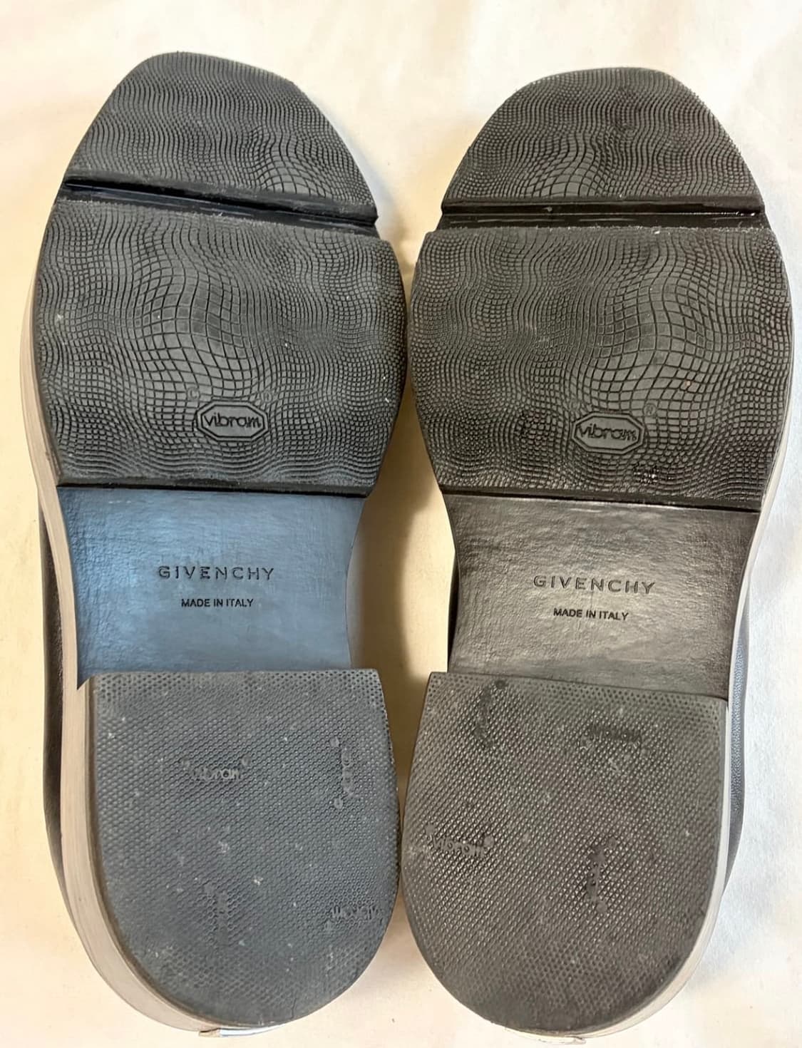 지방시 스퀘어토 레더 로퍼(43사이즈) 상품이미지6