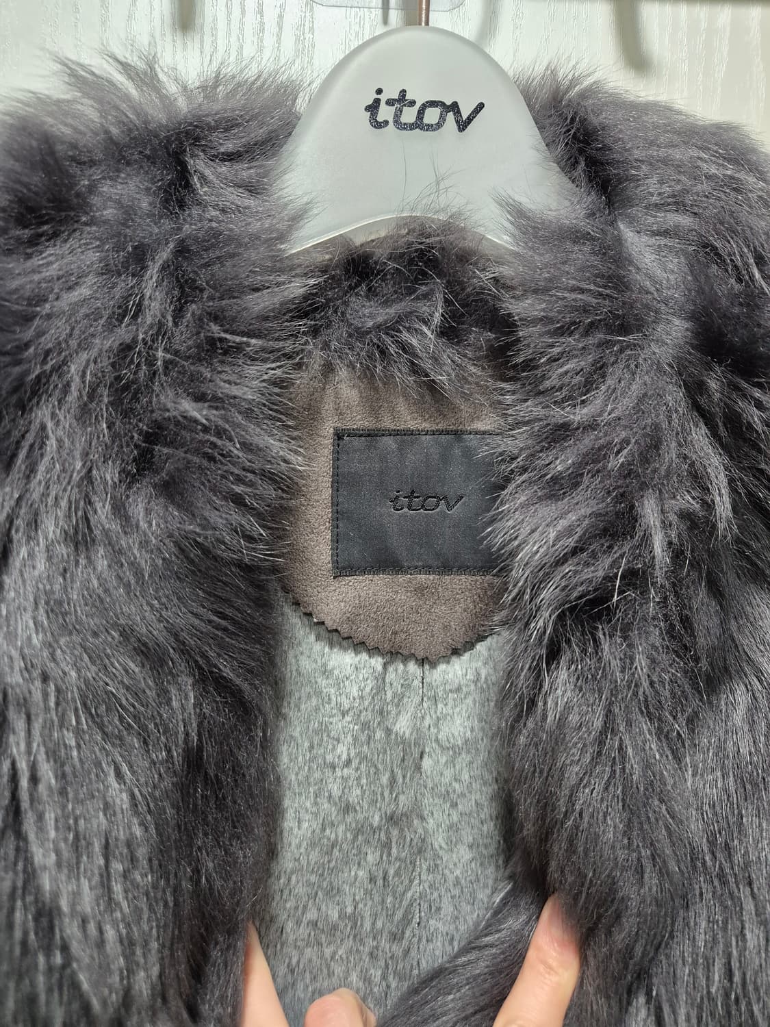 (새상품)itov 아이토브 무스탕 코트 여성 상품이미지3