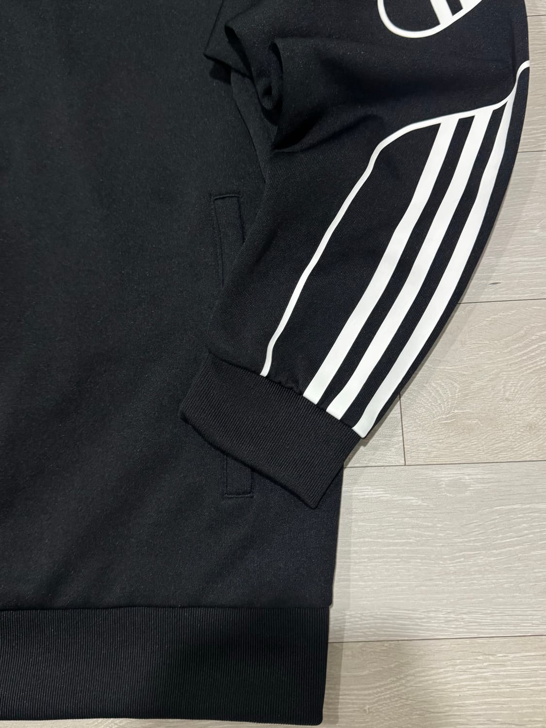 아디다스 플레임 스트라이크 트랙탑 져지  상품이미지4