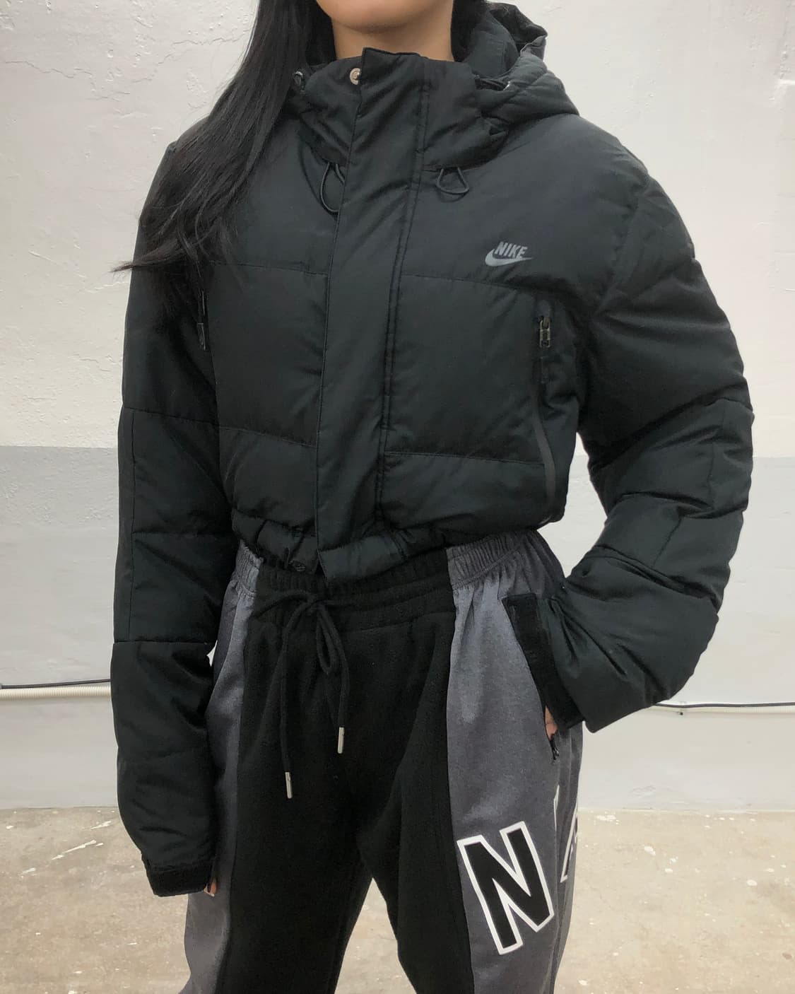 나이키 오리털 크롭 패딩 자켓 상품이미지1