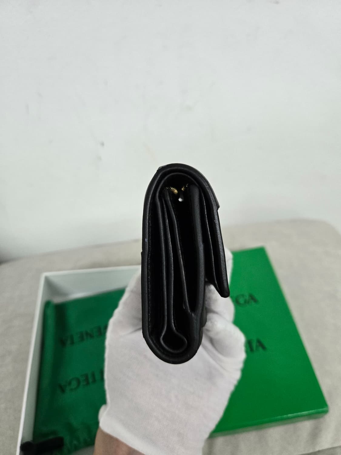 [보증서 정품] 보테가베네타 삼단지갑 상품이미지3