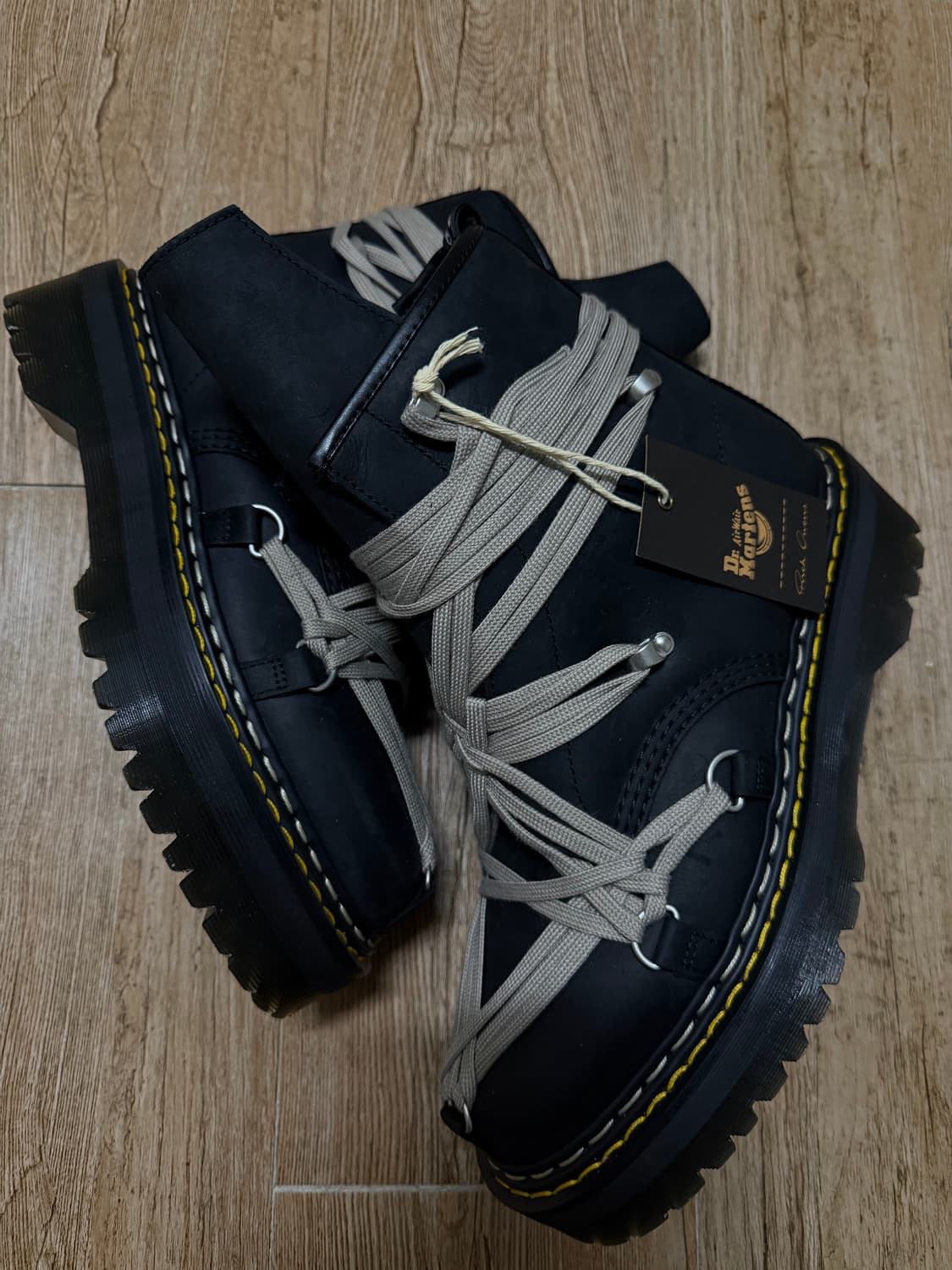 [uk.5] 릭오웬스 닥터마틴 1460 메가 레이스 블랙 상품이미지2