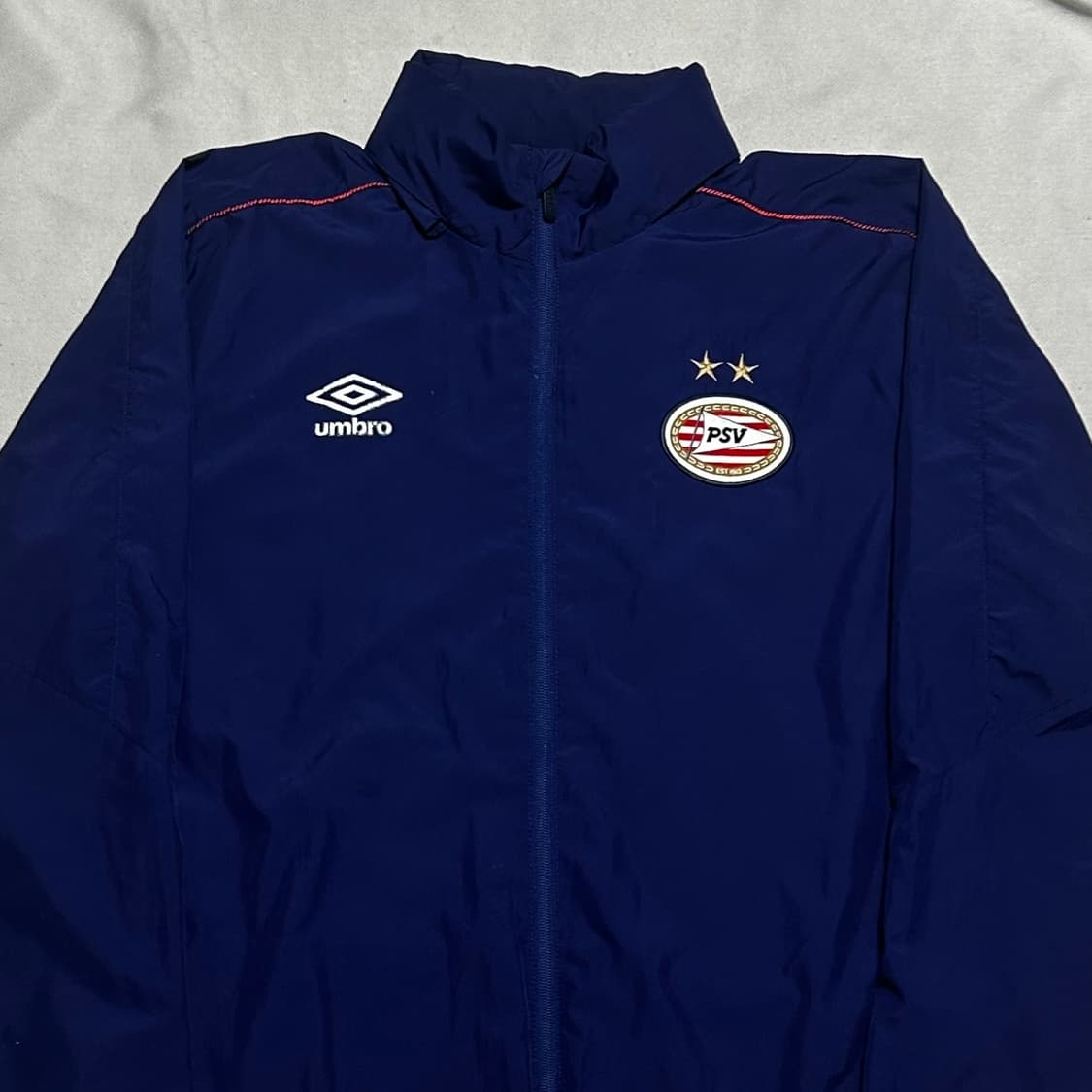 XL 엄브로 2015-16 PSV 내장후드 네이비 바람막이 상품이미지1