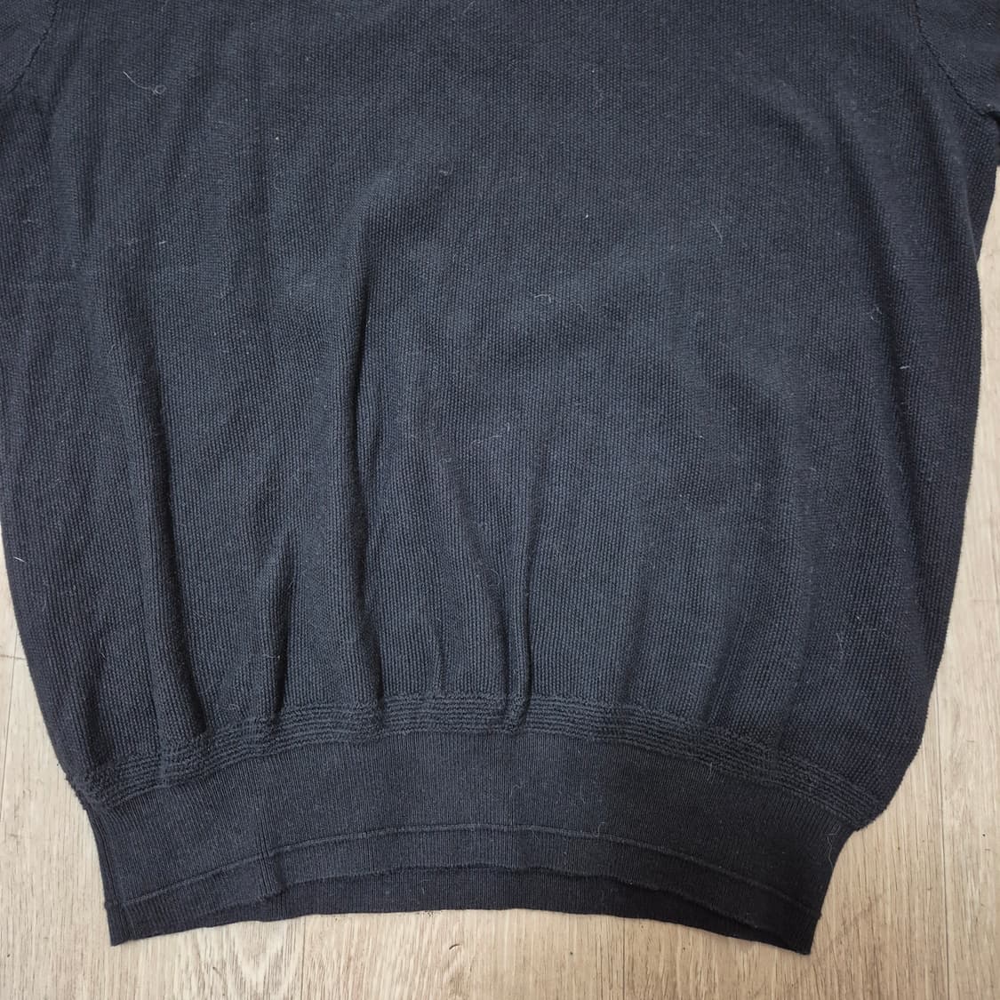 LOHNT 네이비 반팔 니트 폴로티 상품이미지3