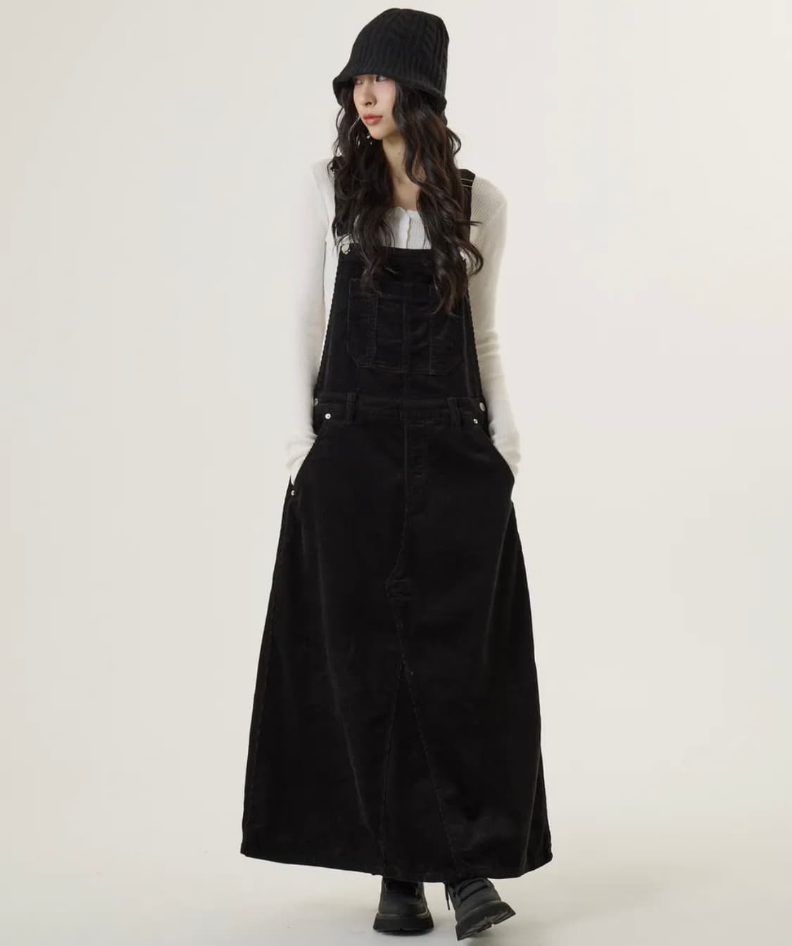 언노운 플라넷_오버롤 코듀로이 롱스커트 블랙(현재 사이트 품절 상품) 상품이미지5