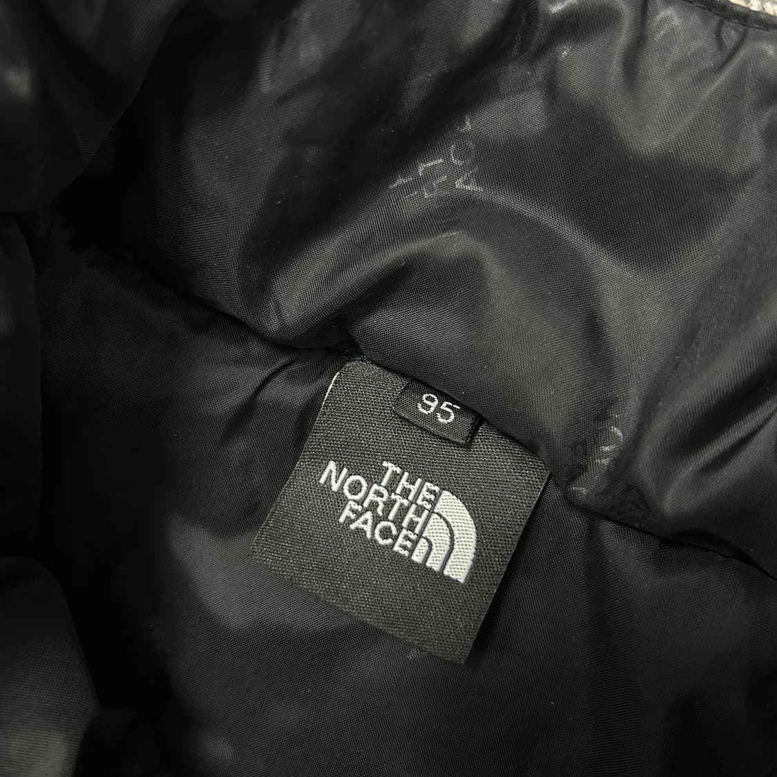 노스페이스 블랙 경량패딩(95) 상품이미지2