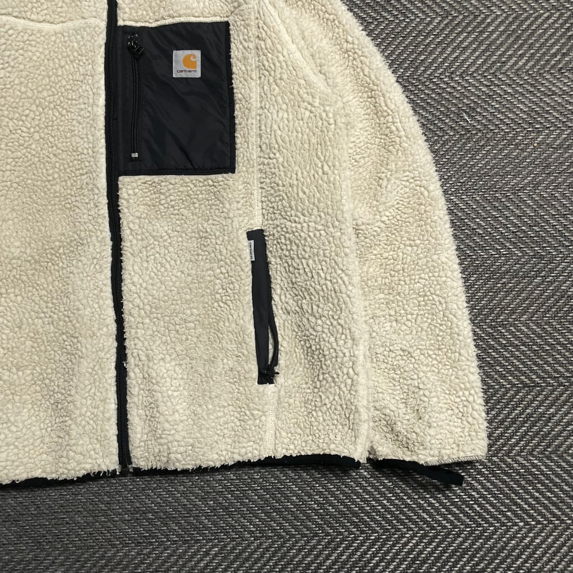 칼하트 WIP 패치 로고 쉐르파 플리스 자켓y 5420 상품이미지3
