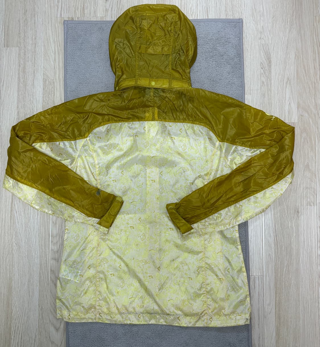 [S급] 봄맞이🌸 실물존예❗️ 머렐 바람막이 옐로우 L 상품이미지4