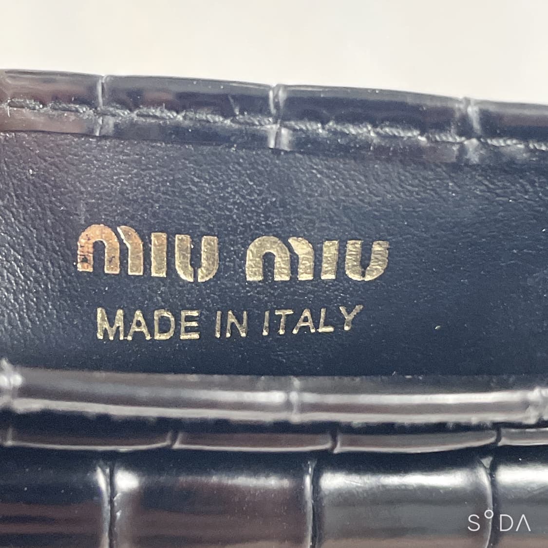 미우미우 크로커다일 카드지갑 상품이미지7