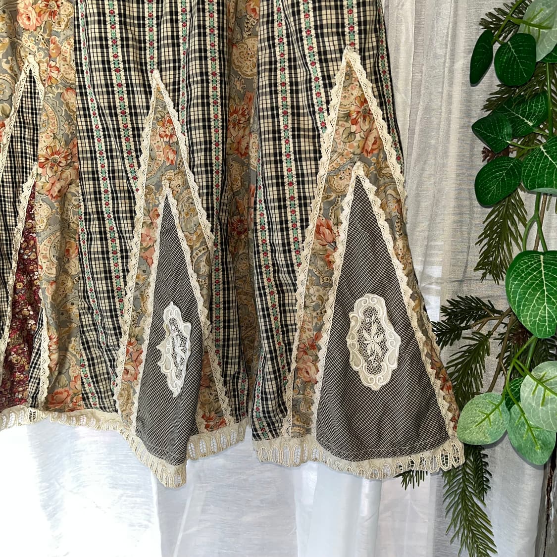 모리패치 레이스 스커트 (허리끈조절) 상품이미지3