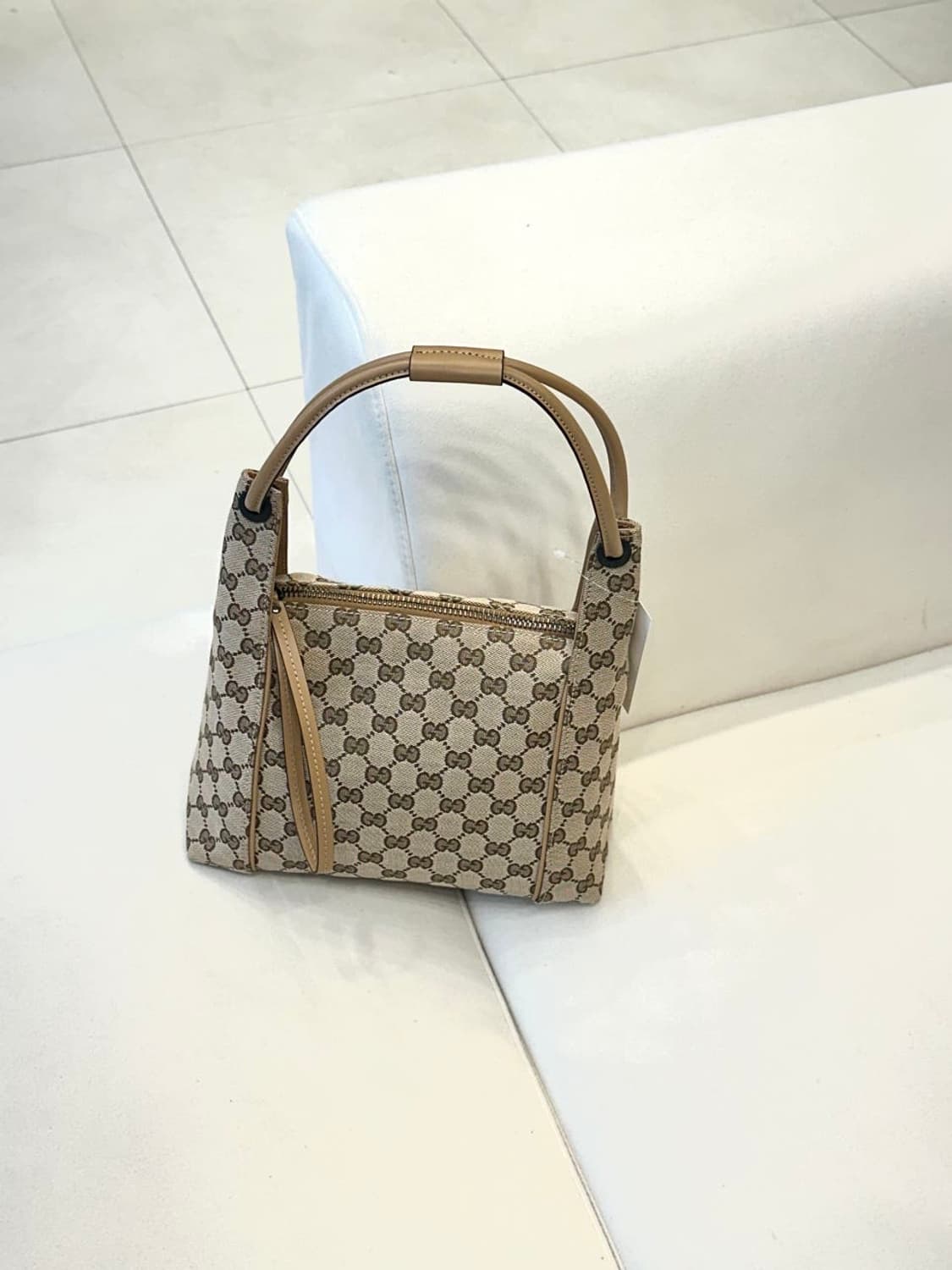 구찌 GG 캔버스 숄더백 (정품) 상품이미지1