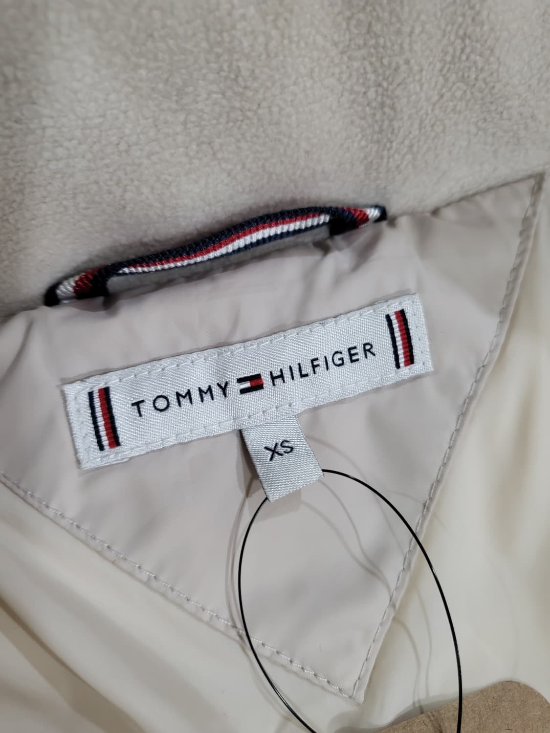 타미힐피거 여성 패딩점퍼 상품이미지3