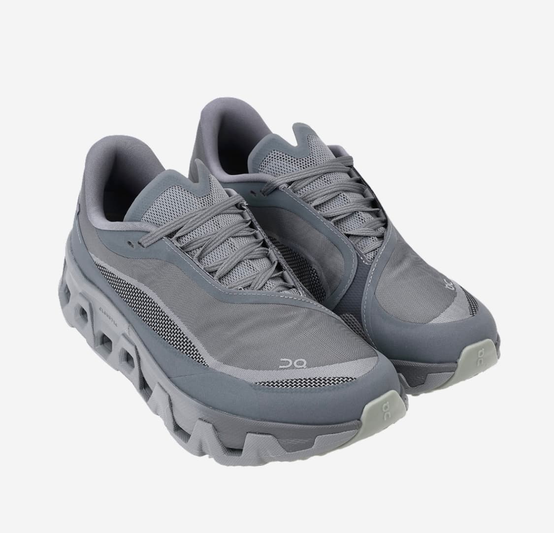 온러닝 x 포스트아카이브팩션 클라우드몬스터 상품이미지1