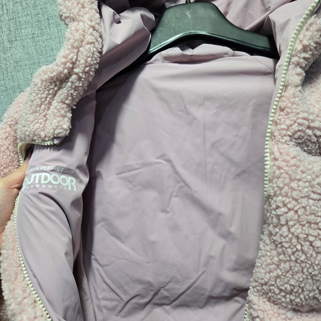 아웃도어프로덕츠 리버시블 쉐르파 패디드 뽀글이 양면 자켓   상품이미지7