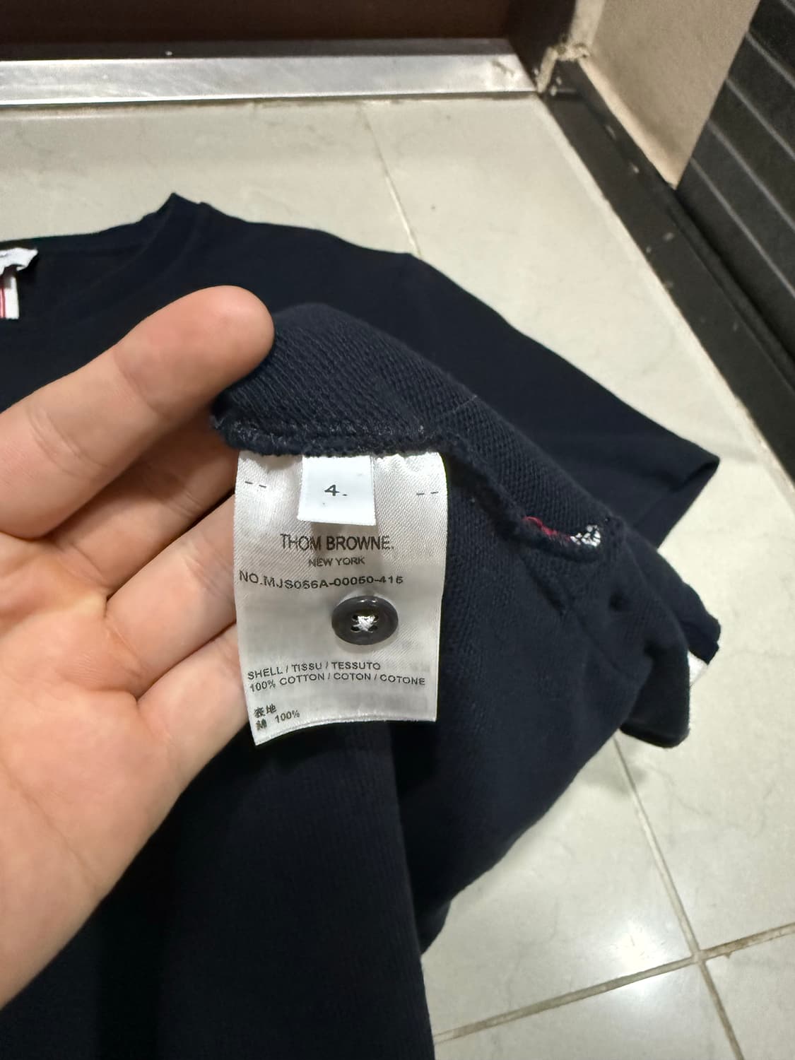 [당일출고,4사이즈] 크림판 정품 톰브라운 백삼선 반팔 상품이미지5