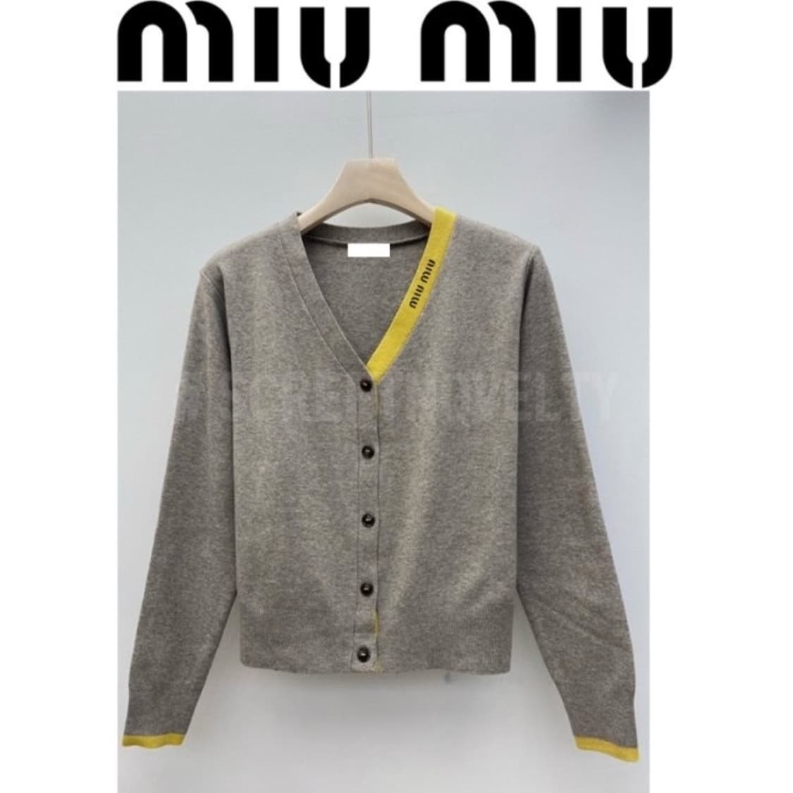 미우미우 한줄라인배색 가디건 상품이미지4