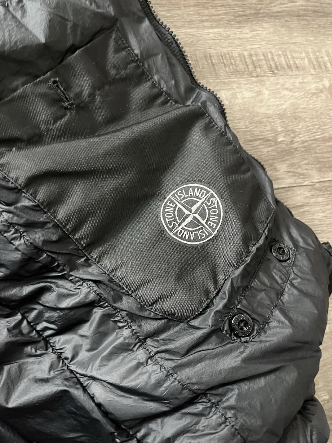 2XL 스톤아일랜드 마이크로얀 가먼트다이드 룸우븐 경량패딩 상품이미지4