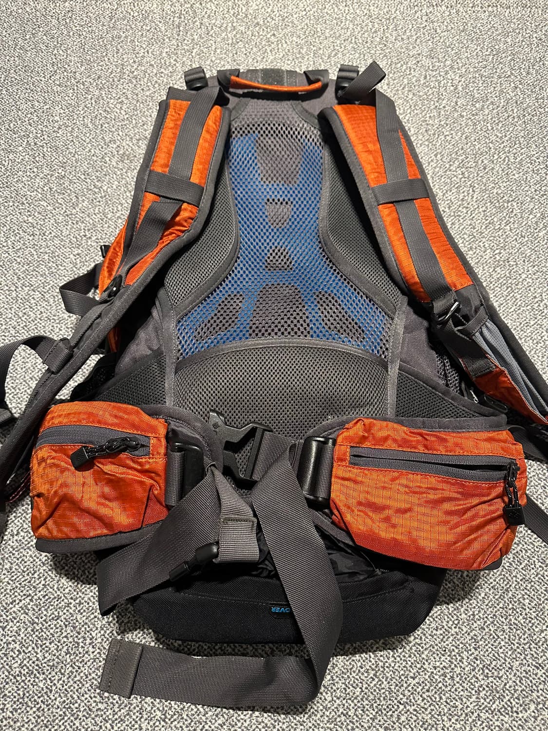 컬럼비아 백팩 35L 상품이미지3