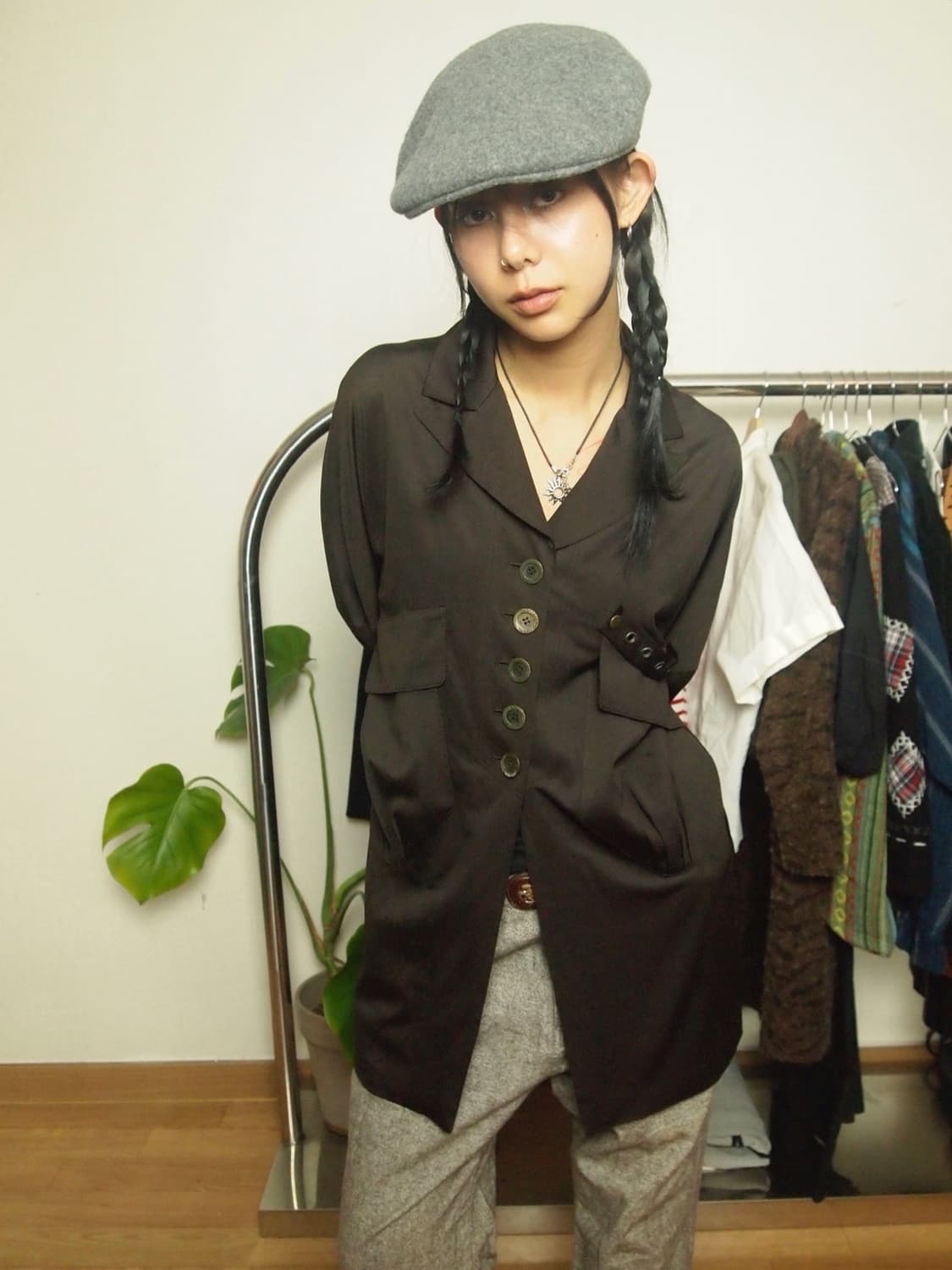 빈티지 버튼 실크 블라우스 상품이미지1