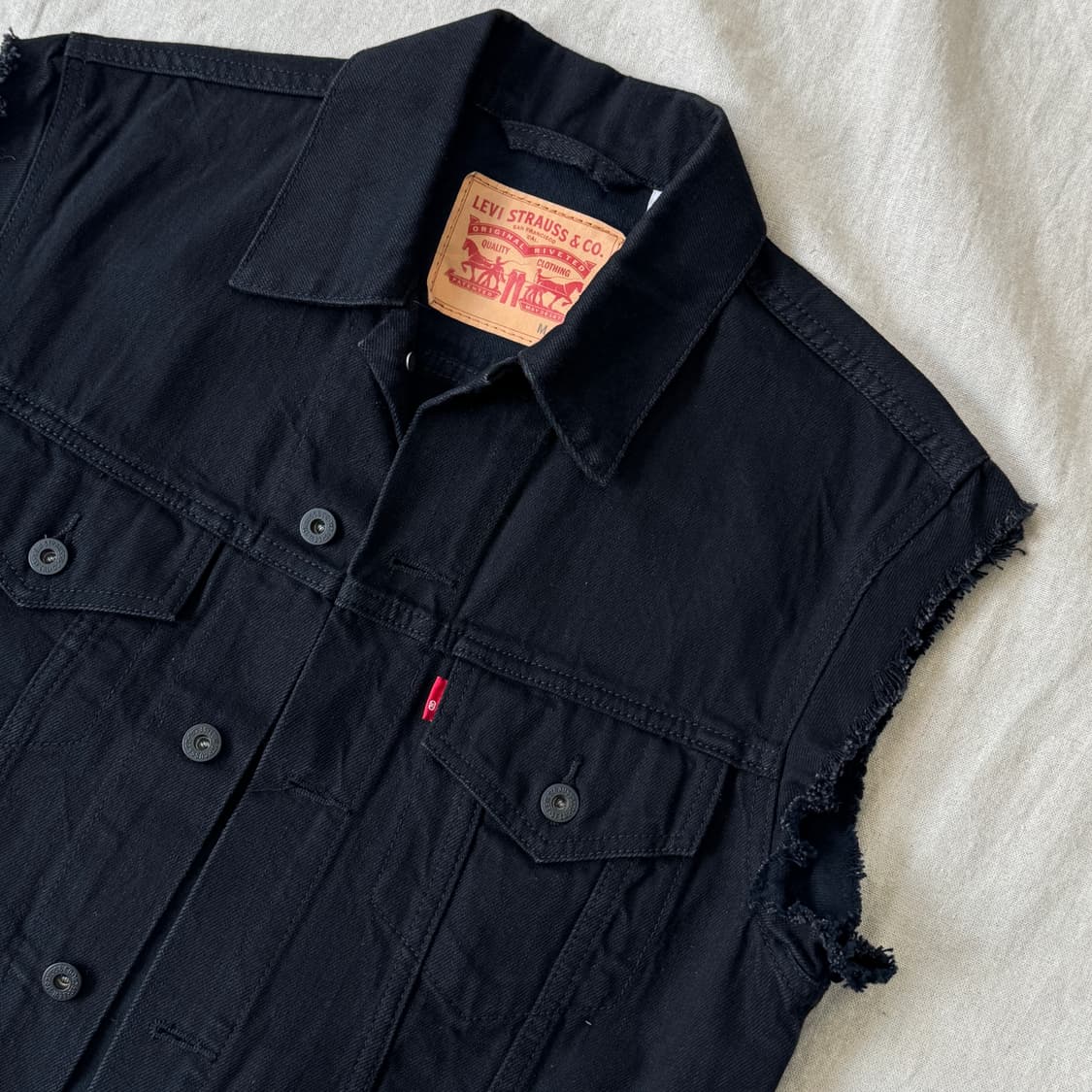 리바이스 블랭크탭 블랙 데님 베스트 M 상품이미지2