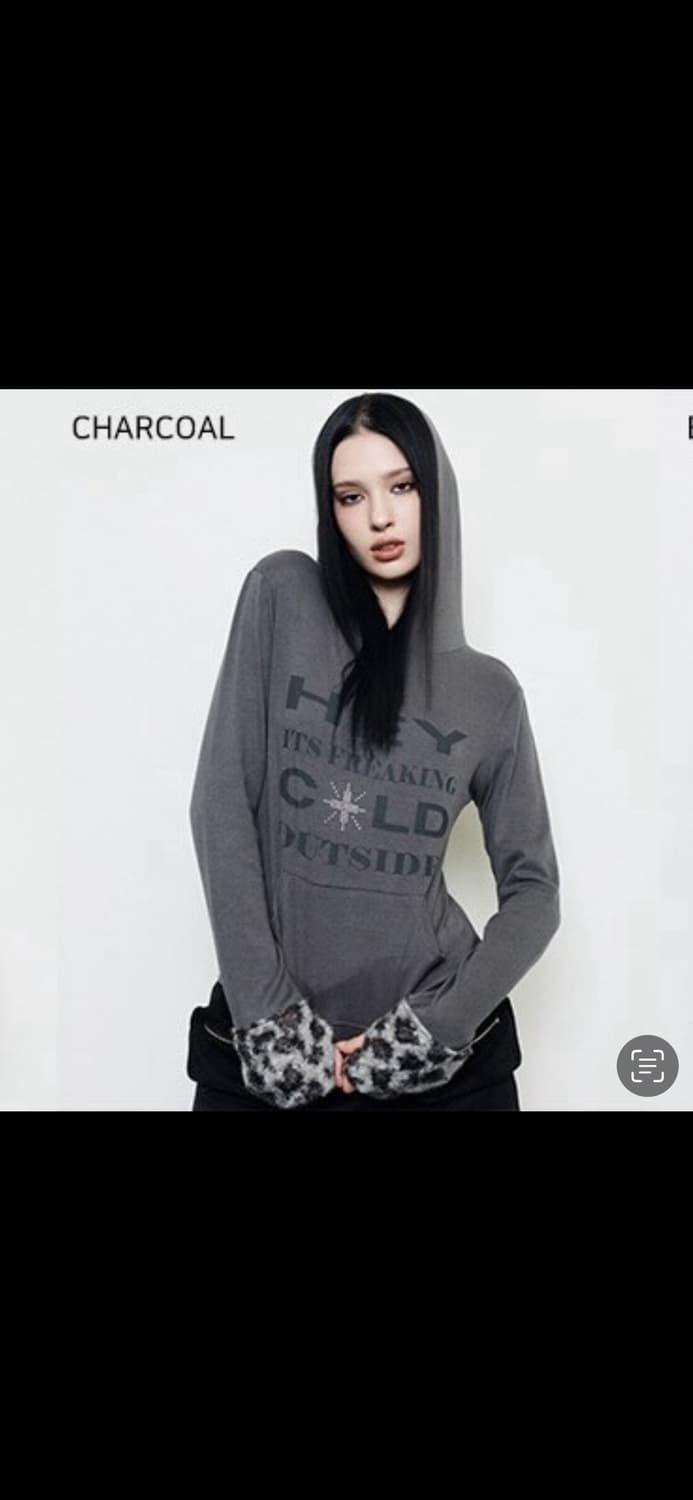 러브이즈트루 ev 퍼 후드 티셔츠 (차콜) 상품이미지1