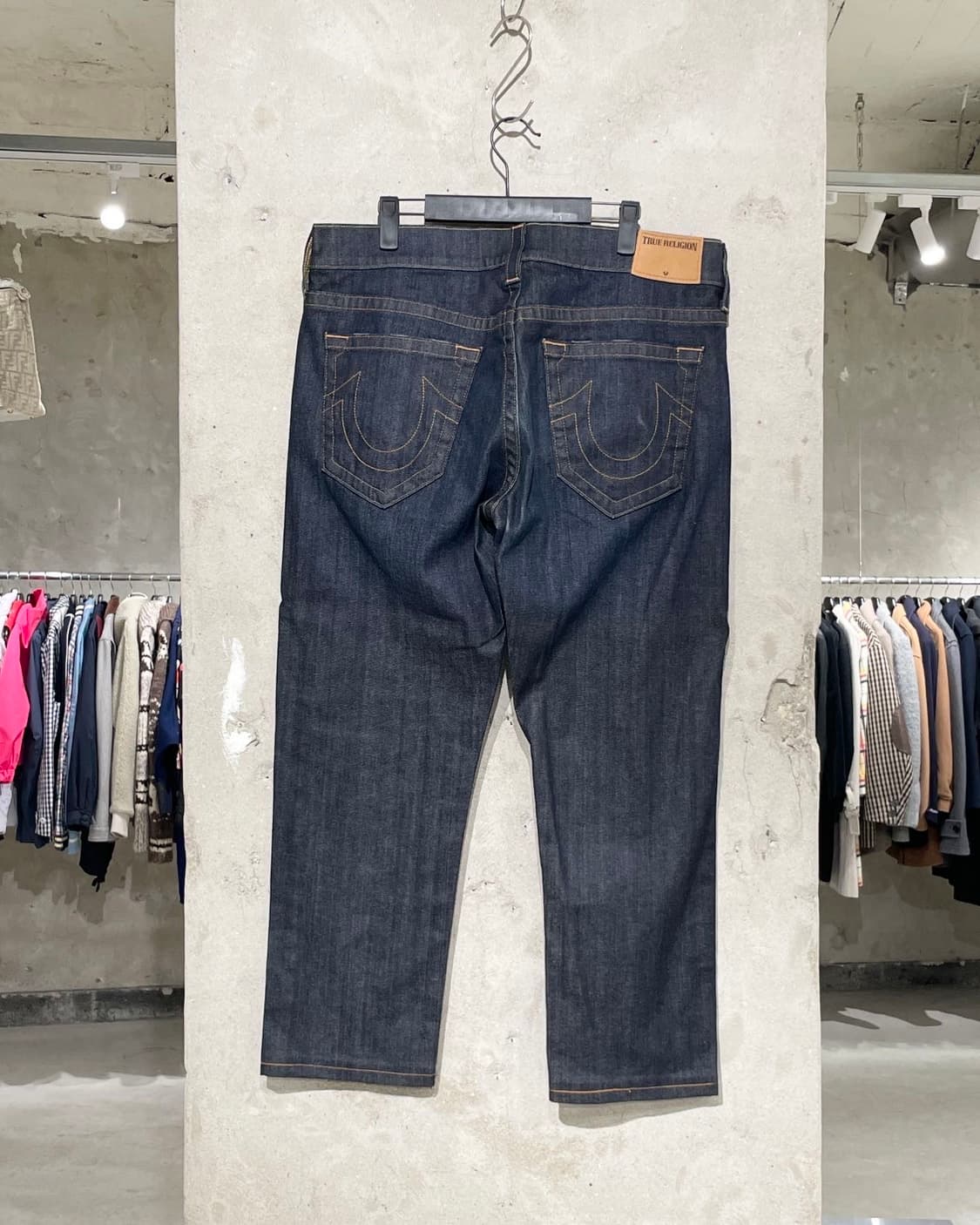 트루 릴리전 제노 진청 슬림 스트레이트 데님 팬츠 상품이미지1