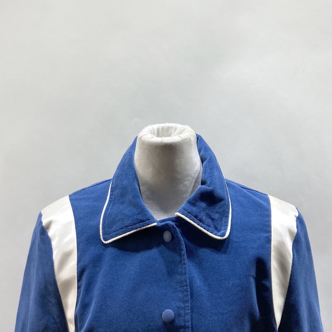 반원아틀리에 여성바시티자켓 블루 55-66  상품이미지2