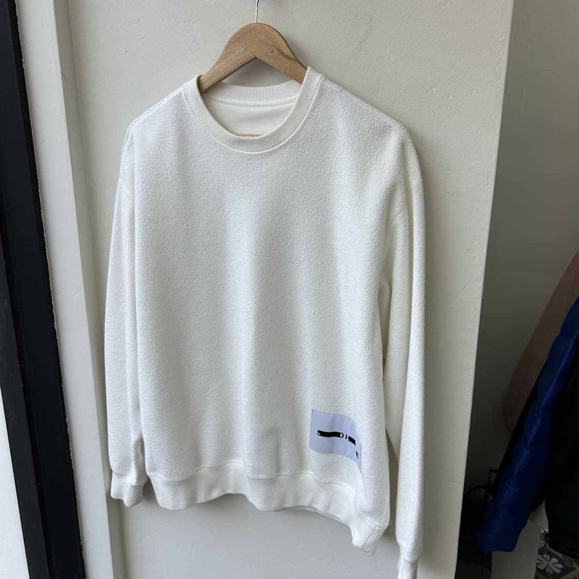 15945 - 솔리드옴므 백로고 타월 맨투맨 상품이미지2