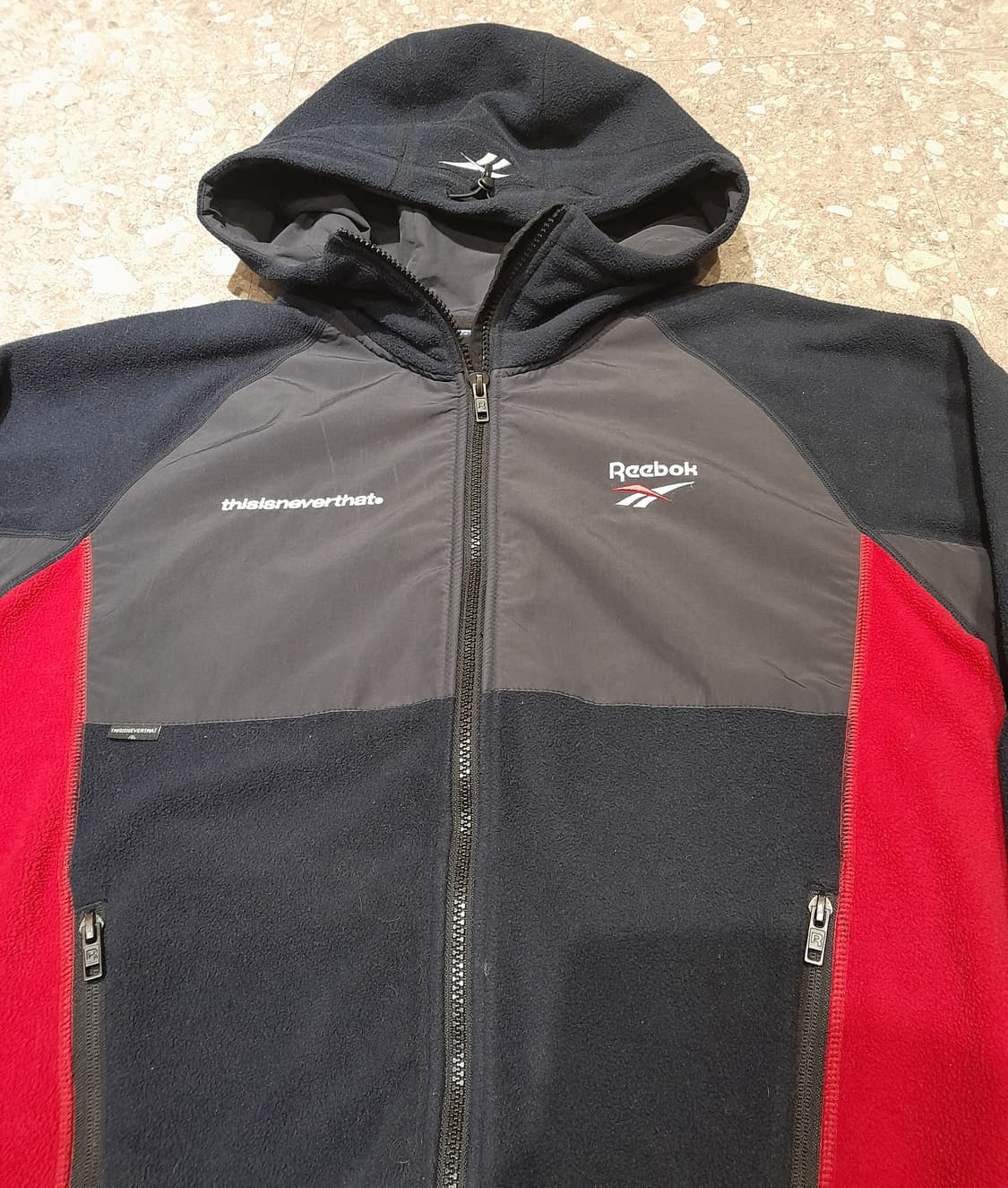 💥디스이즈네버댓 X 리복 후리스 트레이닝 후드 자켓 (M) 상품이미지5