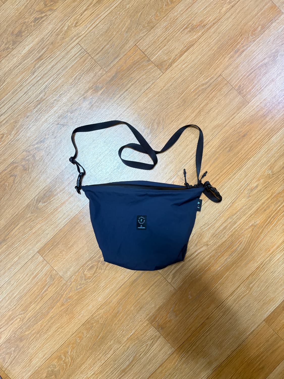 루트파인더 하이커워크샵 샤코슈 네이비 한정판 상품이미지1