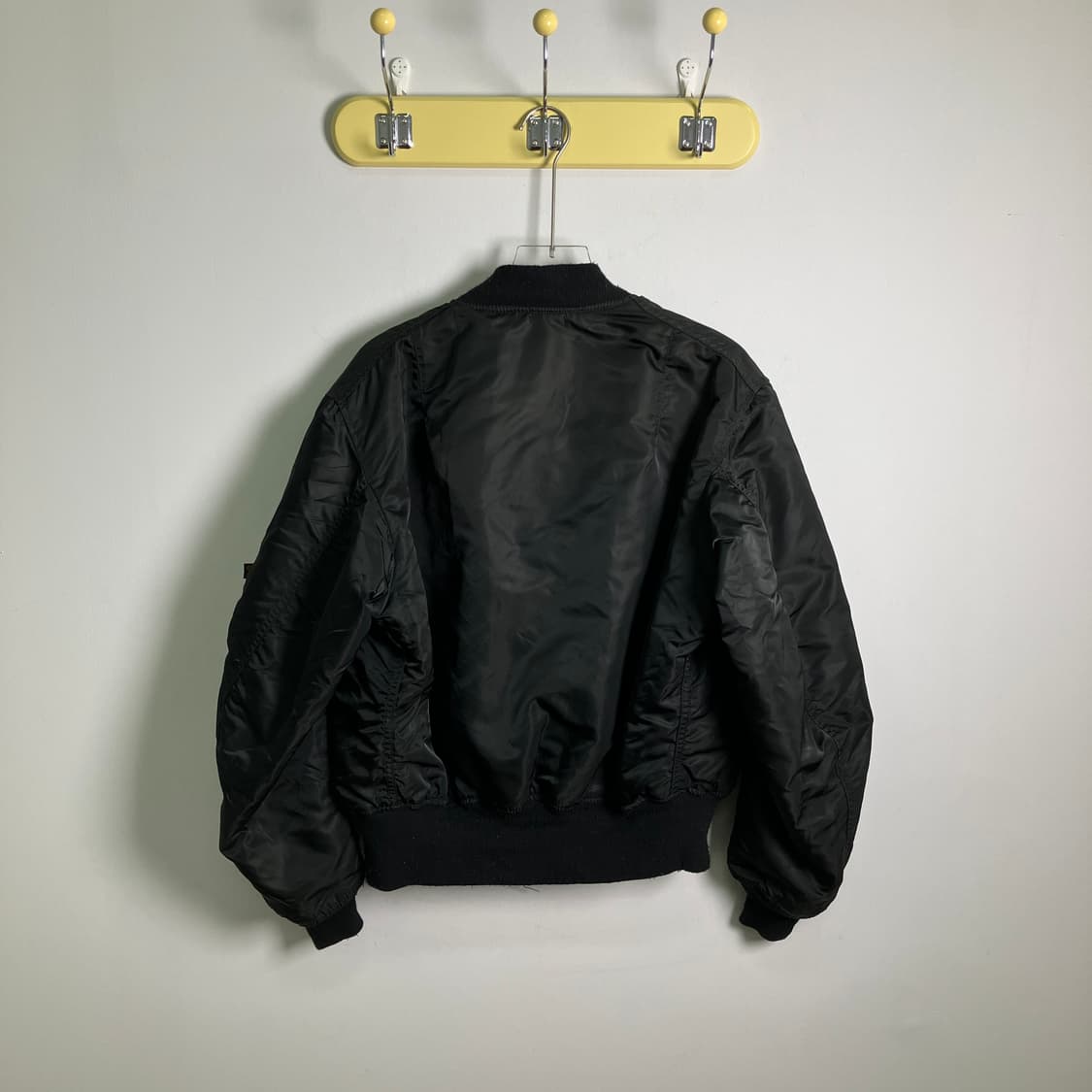 알파인더스트리 블랙 ma-1 항공 점퍼 L 상품이미지2