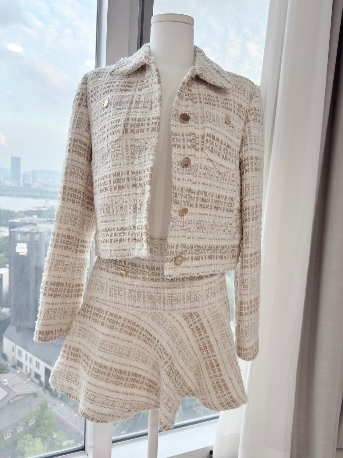 산드로 골드 트위드 셋업 투피스 상품이미지5