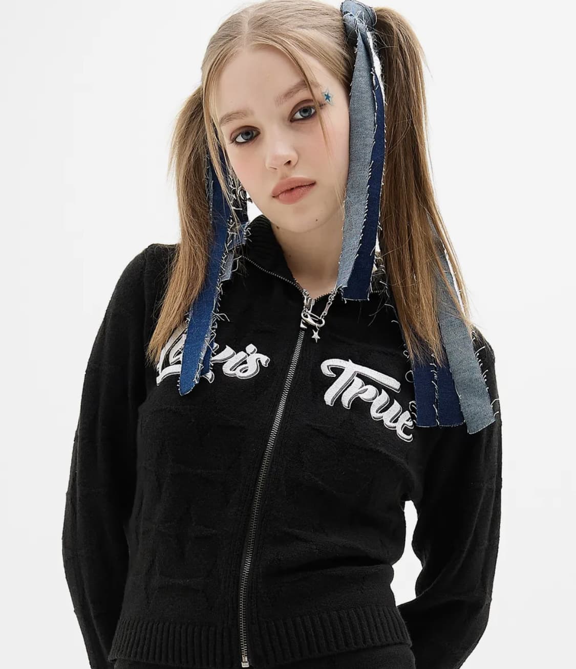 러브이즈트루 DN STAR KNIT ZIP UP 니트집업 상품이미지1